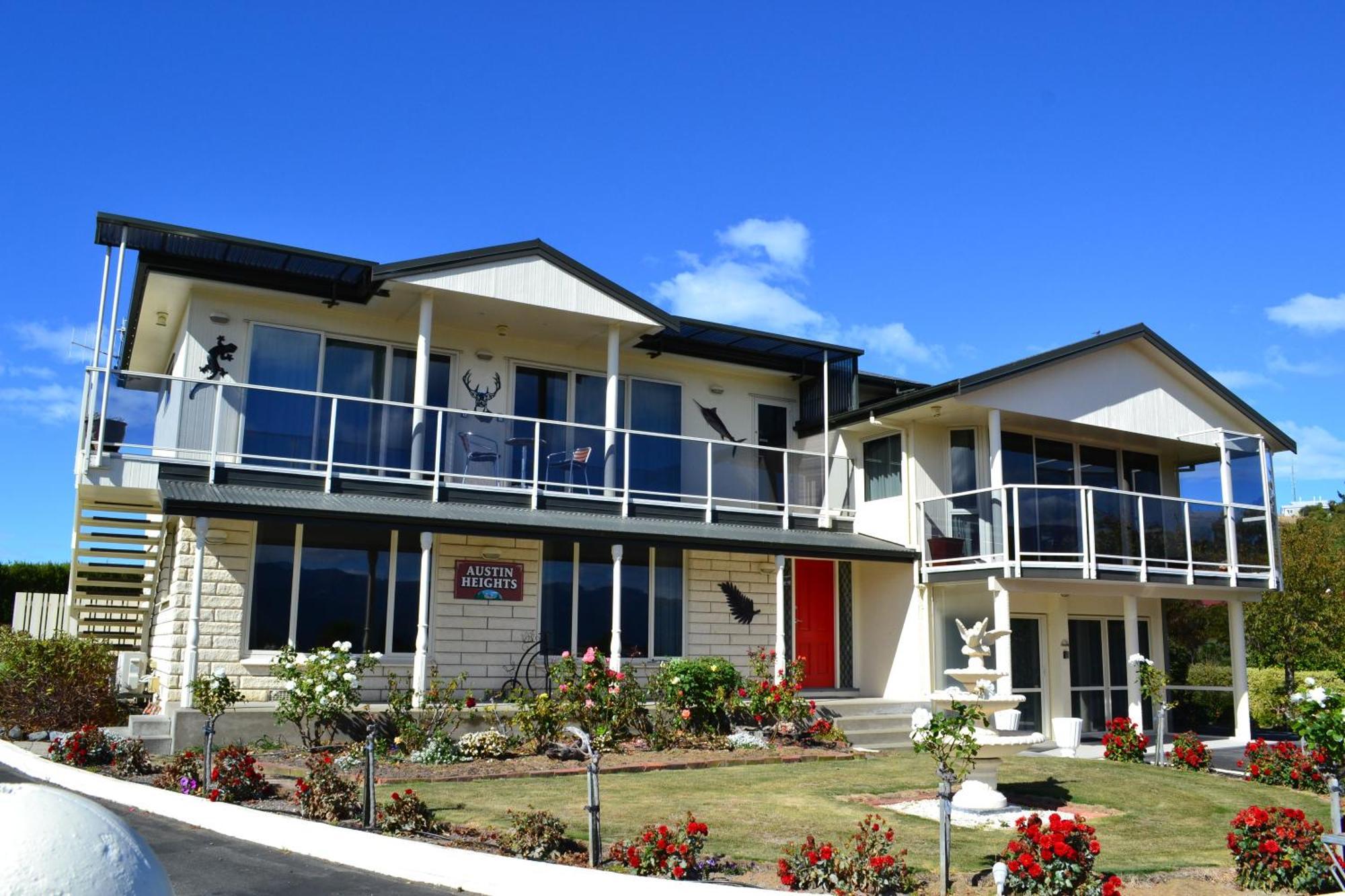 Austin Heights - Kaikoura Bed & Breakfast Bagian luar foto