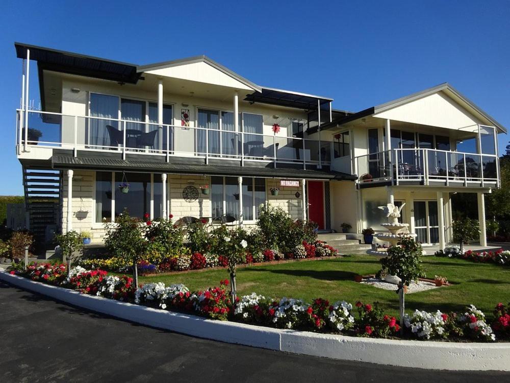 Austin Heights - Kaikoura Bed & Breakfast Bagian luar foto
