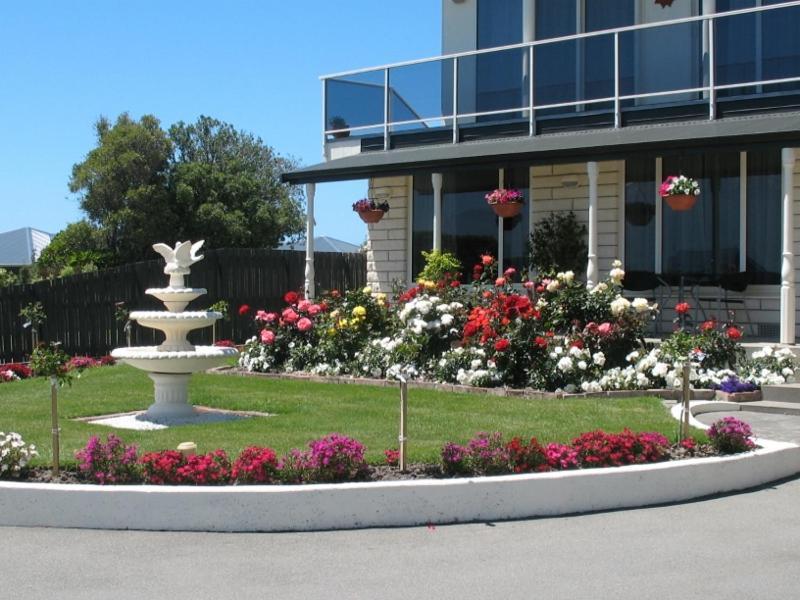 Austin Heights - Kaikoura Bed & Breakfast Bagian luar foto